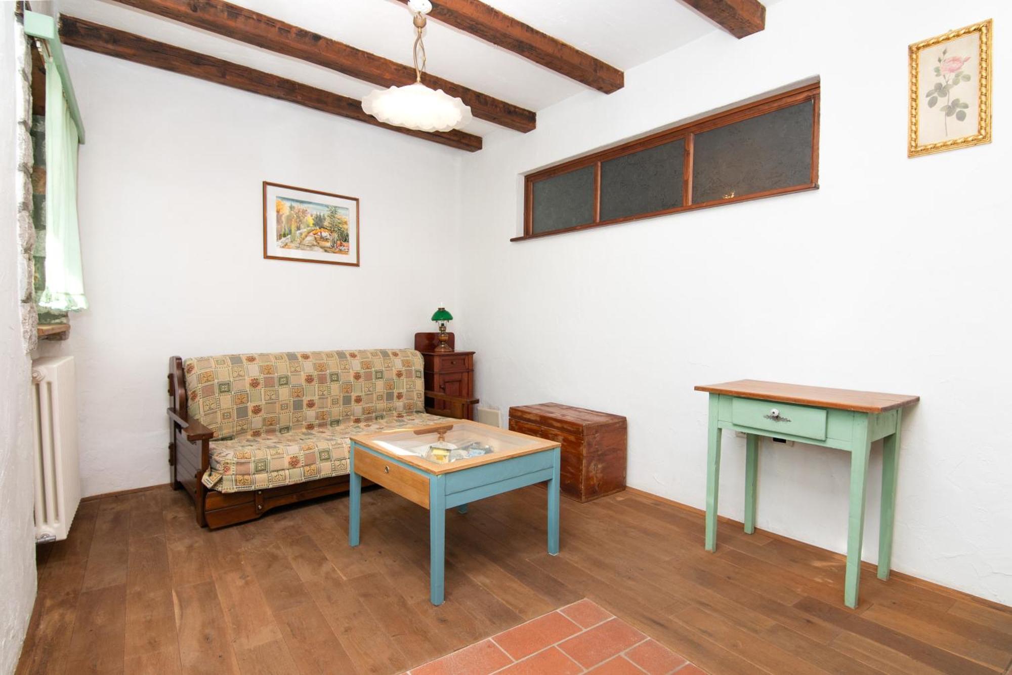 Apartments Valentinus 1800 Sežana Εξωτερικό φωτογραφία