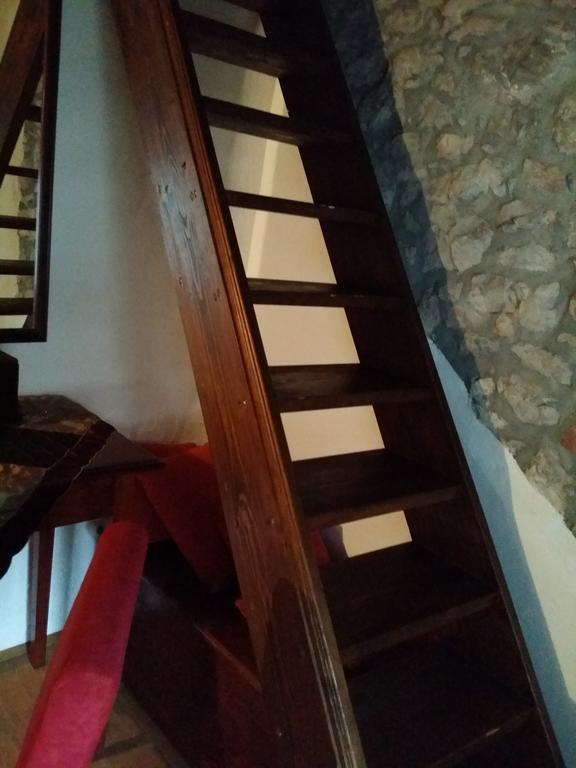 Apartments Valentinus 1800 Sežana Εξωτερικό φωτογραφία